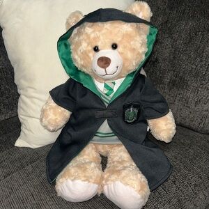‼️❌FINAL PRICE DROP❌‼️Build a Bear Harry Potter Slytherin Bear Plush w/clothes